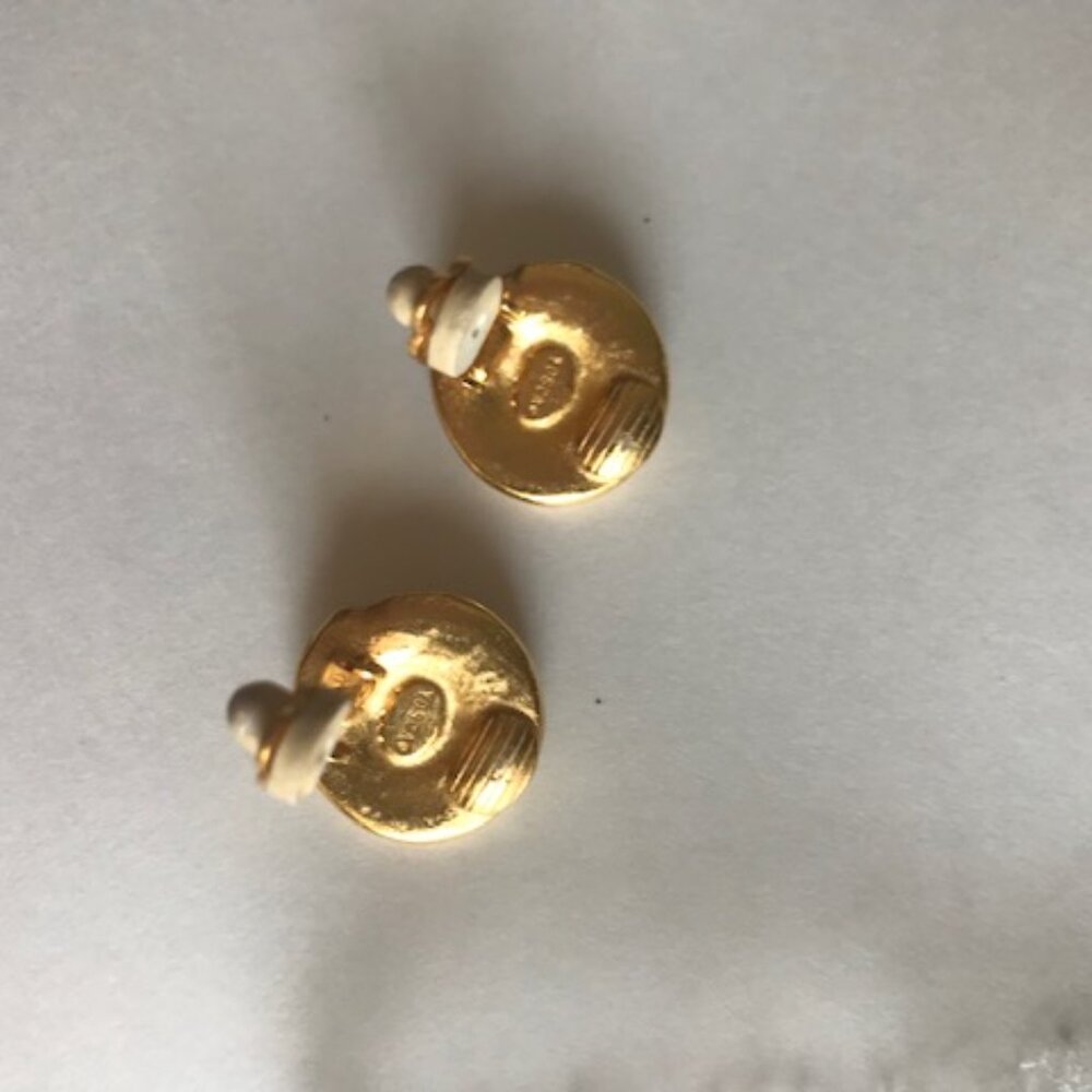 BEE SEASON! VINTAGE GERARD YOSCA 'BUMBLE BEE' EARRINGS, MINT COND. - Picture 6 of 7